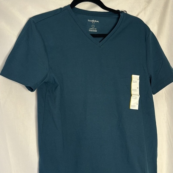 NWT GOODFELLOW & CO TEAL SHORT SLEEVE V-NECK (S) - Picture 3 of 7